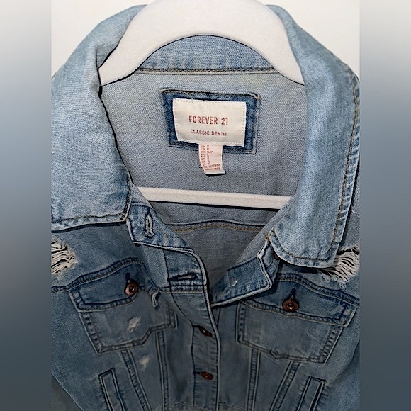 Forever 21 Classic Denim Jean Jacket - Picture 4 of 5